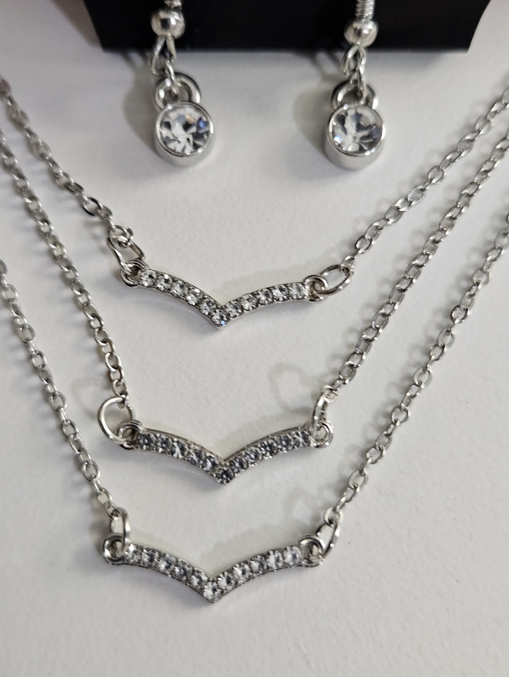 Paparazzi Silver Chain Necklace And Earring Set